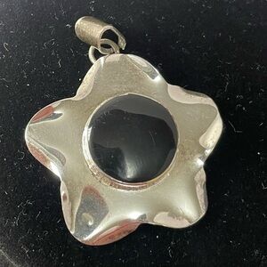 Vintage 925 Sterling Silver Onyx Pendant